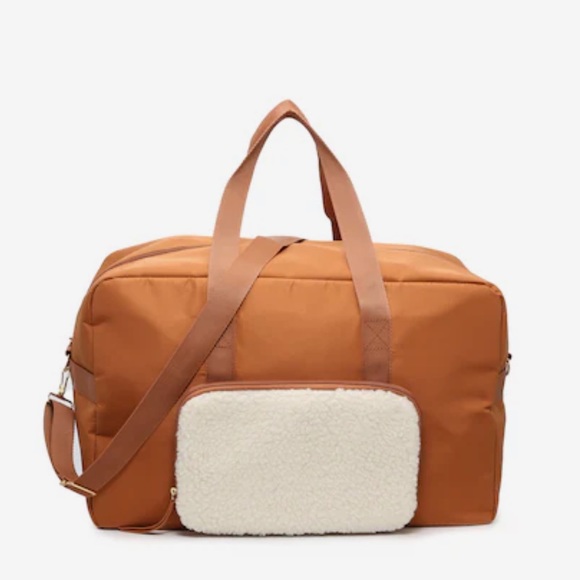 DSW Handbags - DSW weekender bag NWT